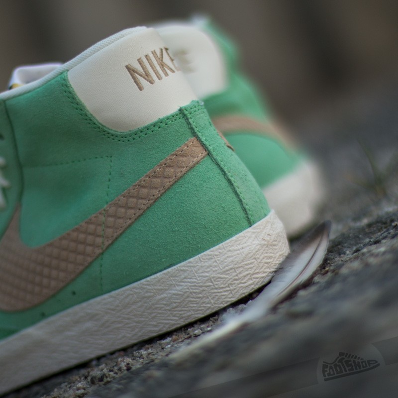 Men s shoes Nike Blazer Mid Premium Vintage QS Poison Green Sand