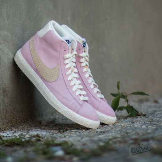 Nike blazer vintage qs hotsell
