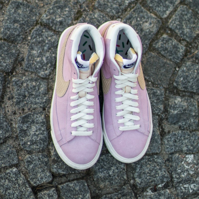Dámské tenisky a boty Nike Blazer Mid Premium Vintage QS Prism Pink/Sand Dune 
