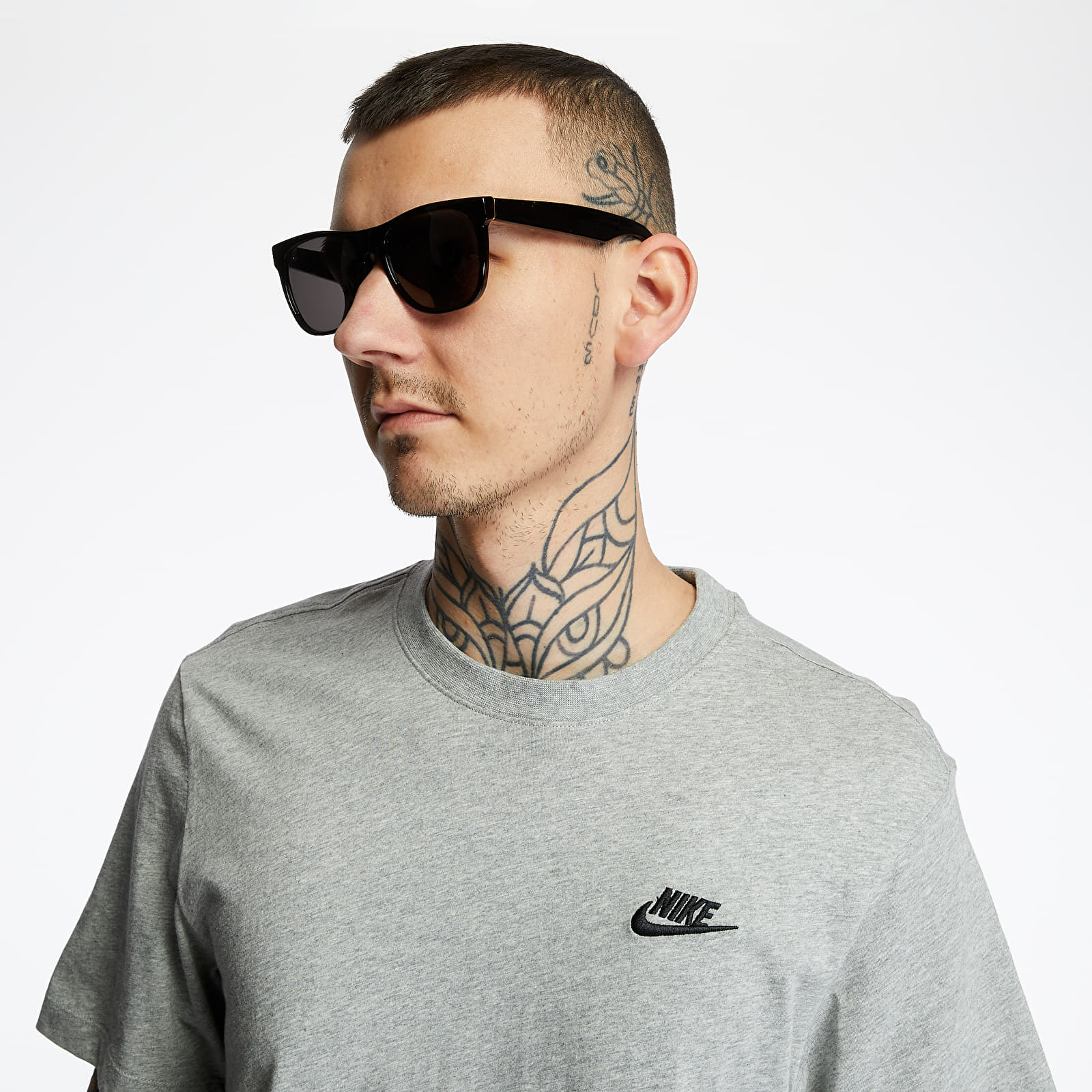 Camisetas Nike Sportswear Club Tee Dk Grey Heather/ Black