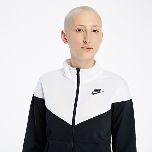 All white nike sweat suit hot sale
