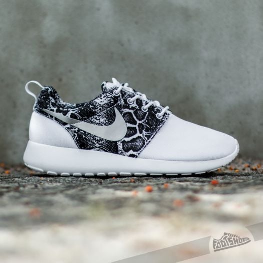 Nike roshe run online floral femme noir