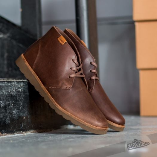 Vans desert boot top