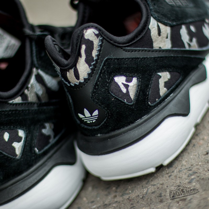 Women's shoes adidas Tubular Runner W Core Black/ Core Black/ Vin White