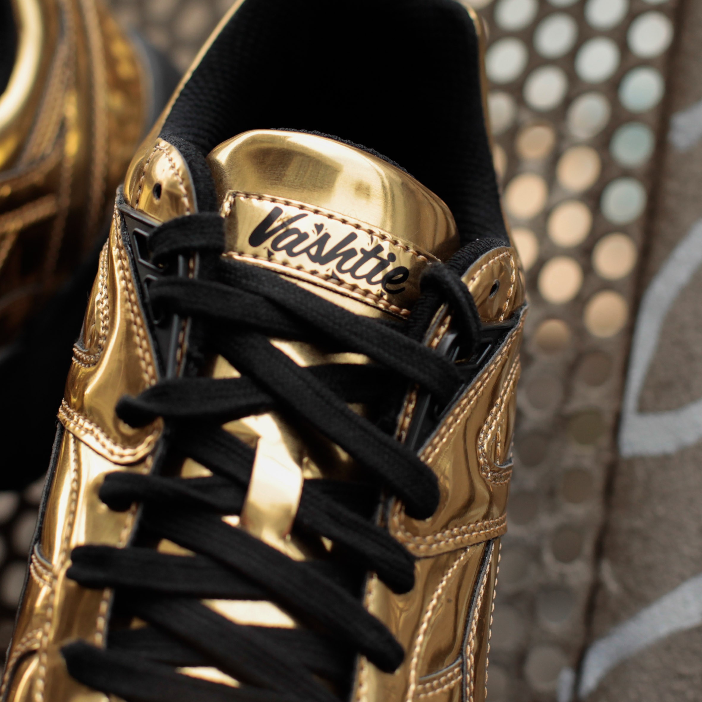 Puma trinomic r698 gold womens clearance