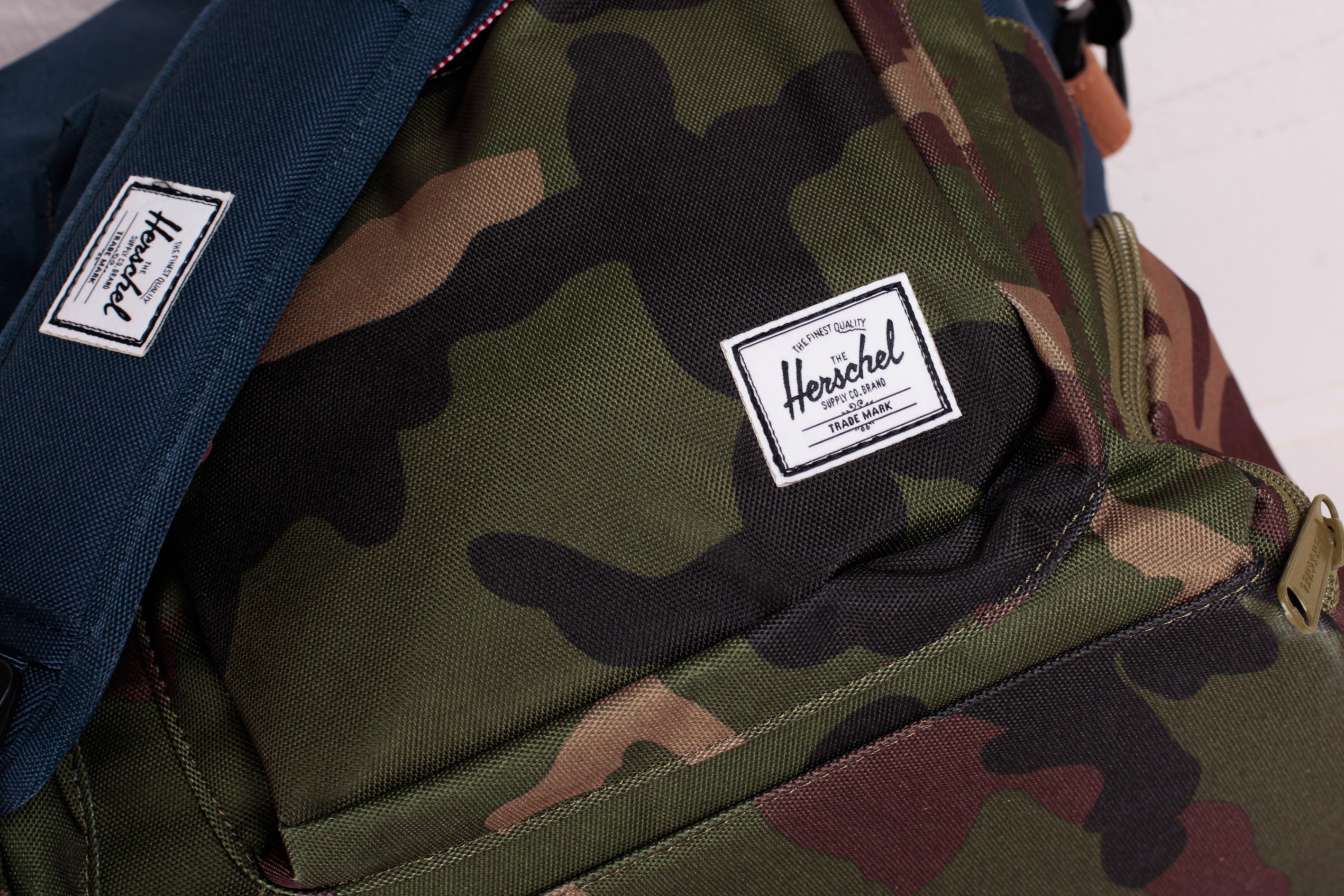 Crossbody bags Herschel Supply Co. Walton Duffle Bag W. Camo/ Navy/ Red