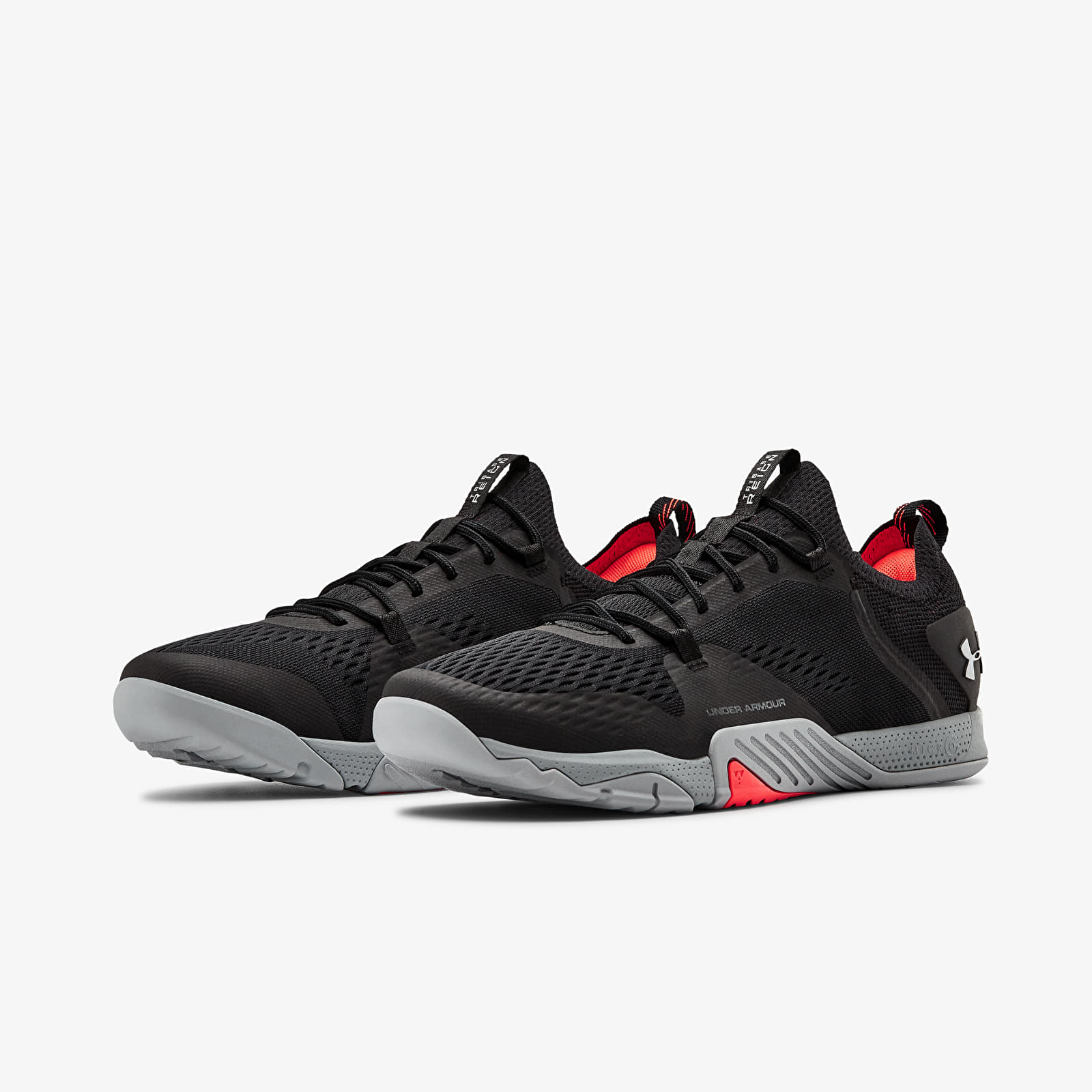 Under armour on sale tribase reign black
