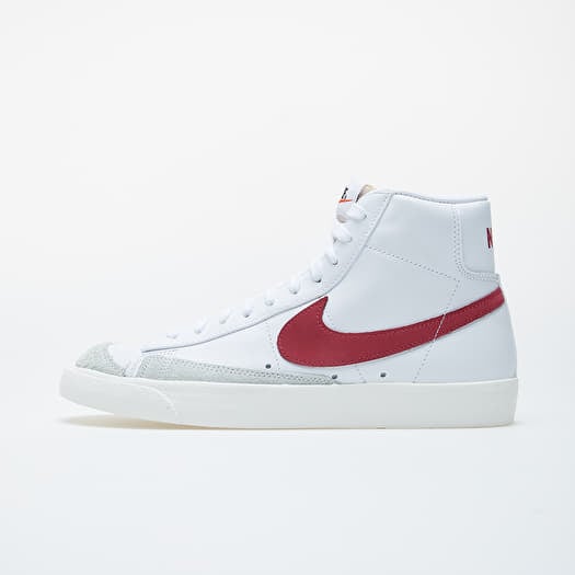 Men s shoes Nike Blazer Mid 77 Vntg White Worn Brick Sail Footshop