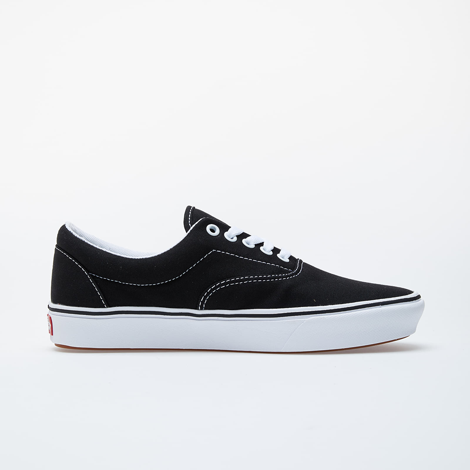 Încălțăminte și sneakerși pentru bărbați Vans ComfyCush Era (Classic) Black/ True White