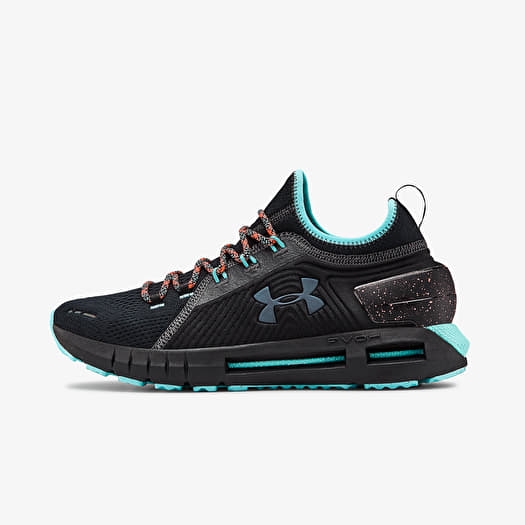 Under armour hovr phantom cena 2025