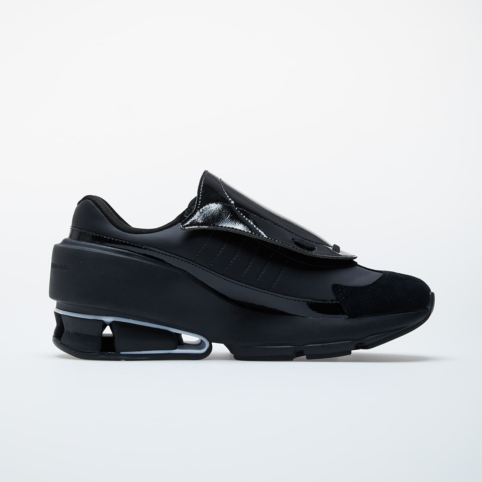 Women's shoes Y-3 Sukui Black-Y3/ Black-Y3/ Ftwr White | Footshop