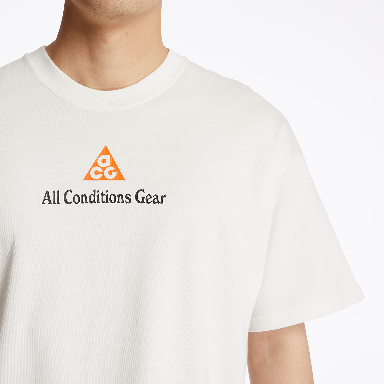 Nike acg vortex store tee