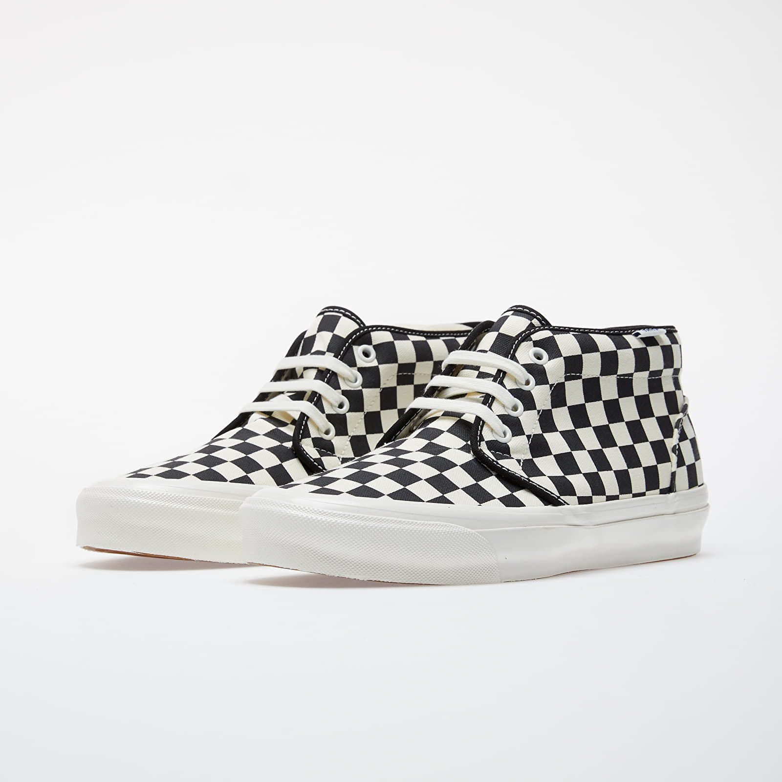 Vans Vault OG Chukka LX (Canvas/ Checkerboard) Black/ White | Footshop