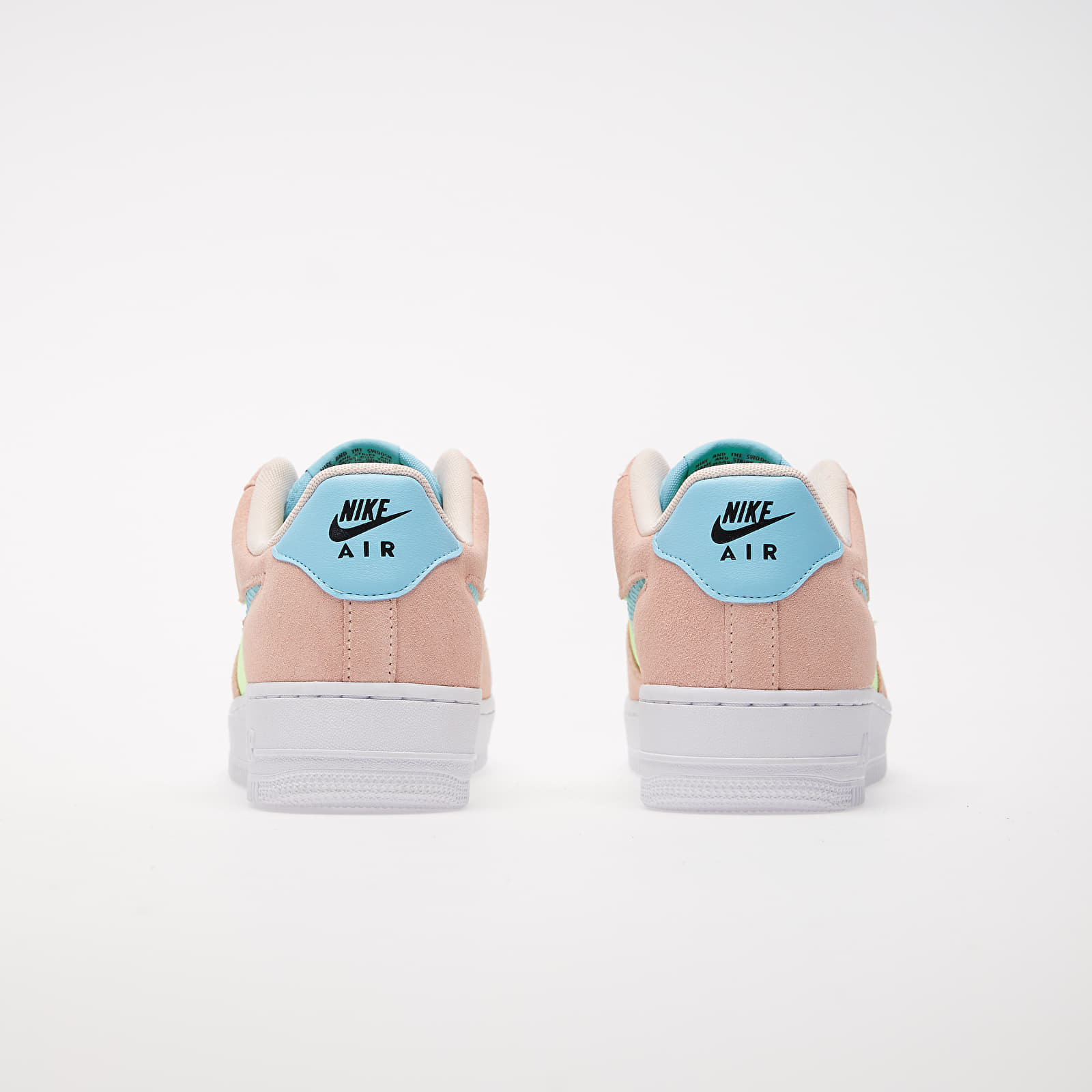 Women's shoes Nike Wmns Air Force 1 '07 SE Washed Coral/ Oracle Aqua-Ghost Green