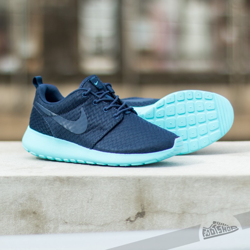Women s shoes Nike Wmns Roshe One Midnight Navy Midnight Navy Blue Footshop