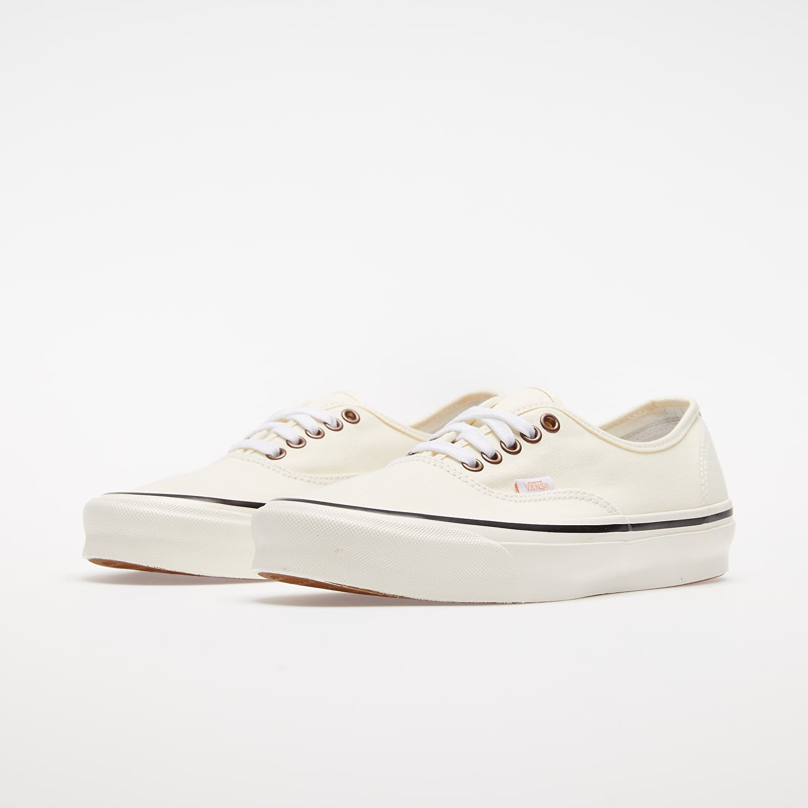 Încălțăminte și sneakerși pentru bărbați Vans OG Authentic LX (Copson) Classic White/ Blanc De Blanc