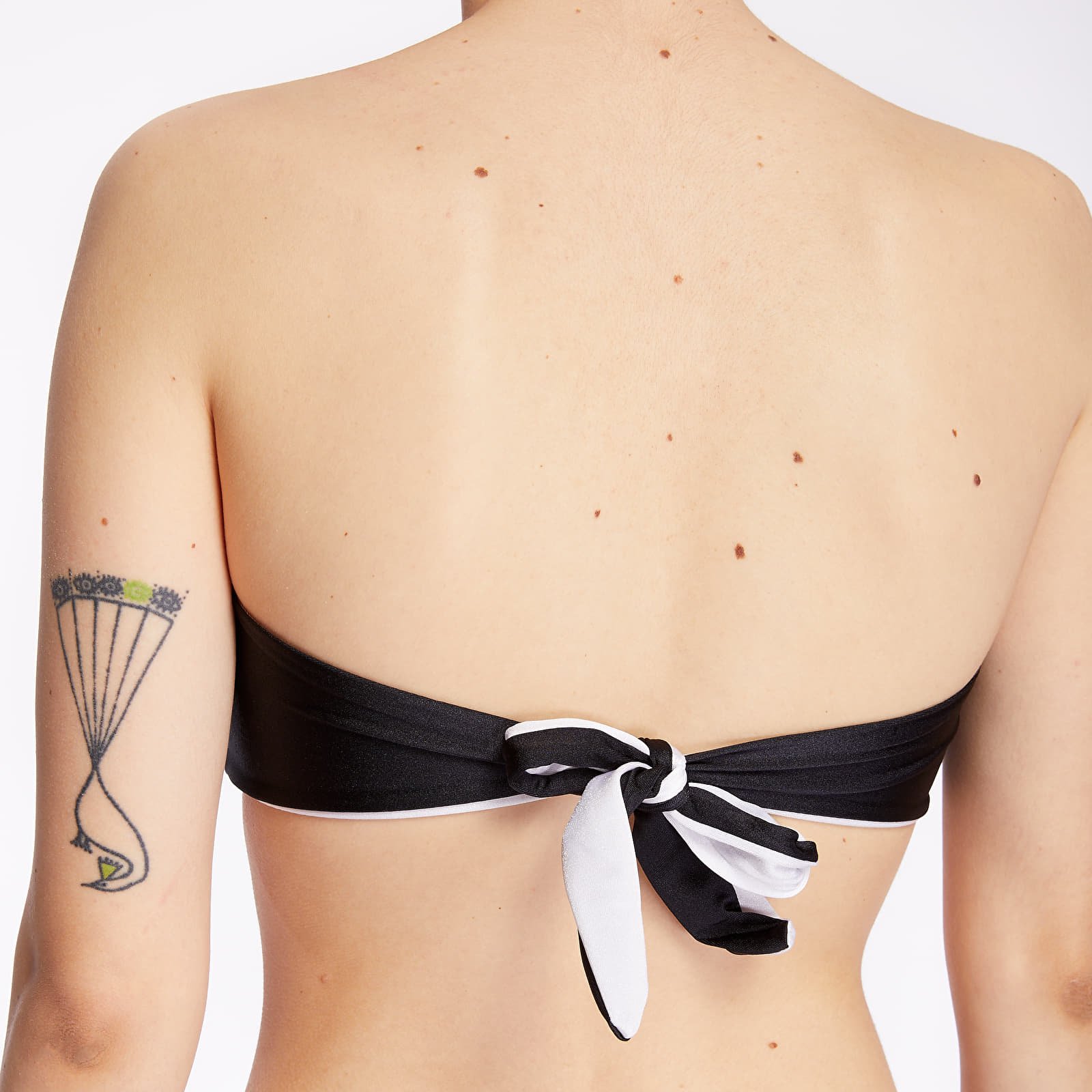 КУПАЛЬНИКИ І ПЛАВКИ Champion Reversible Swim Top Black/ White