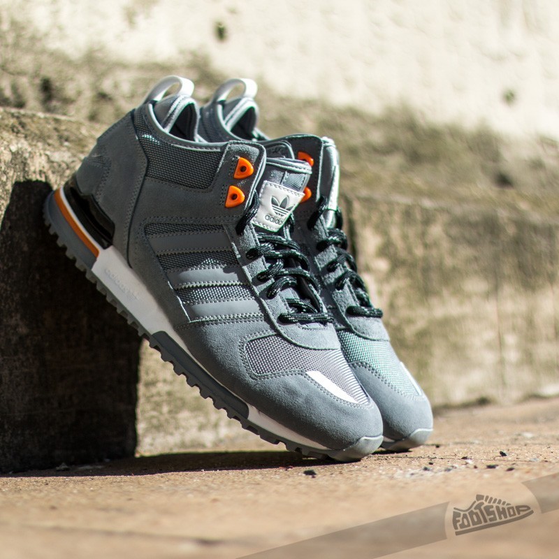 Мужская обувь adidas ZX 700 Winter Grey/ Grey/ Ftw White (B35238
