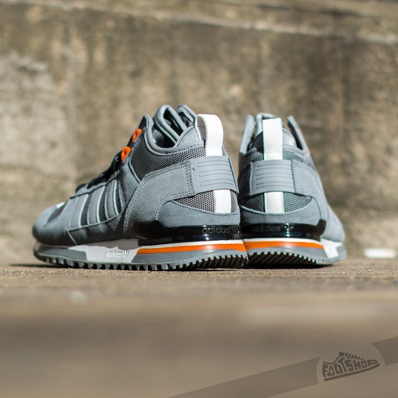 Мужская обувь adidas ZX 700 Winter Grey/ Grey/ Ftw White (B35238
