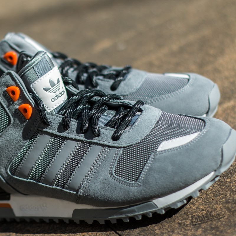 Men's shoes adidas ZX 700 Winter Grey/ Grey/ Ftw White (B35238