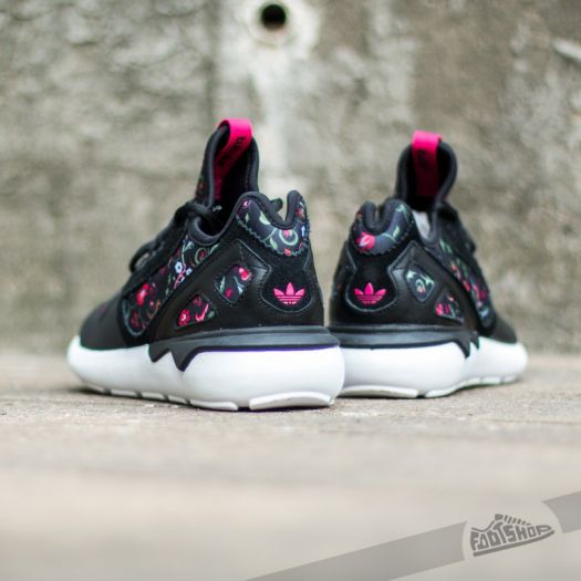 Damen Sneaker und Schuhe adidas Tubular Runner W Core Black Core Black Vivber Footshop
