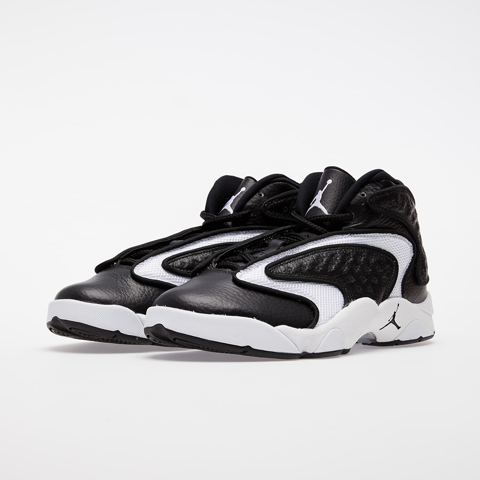 Дамски кецове и обувки Jordan Wmns Air OG Black/ White-White