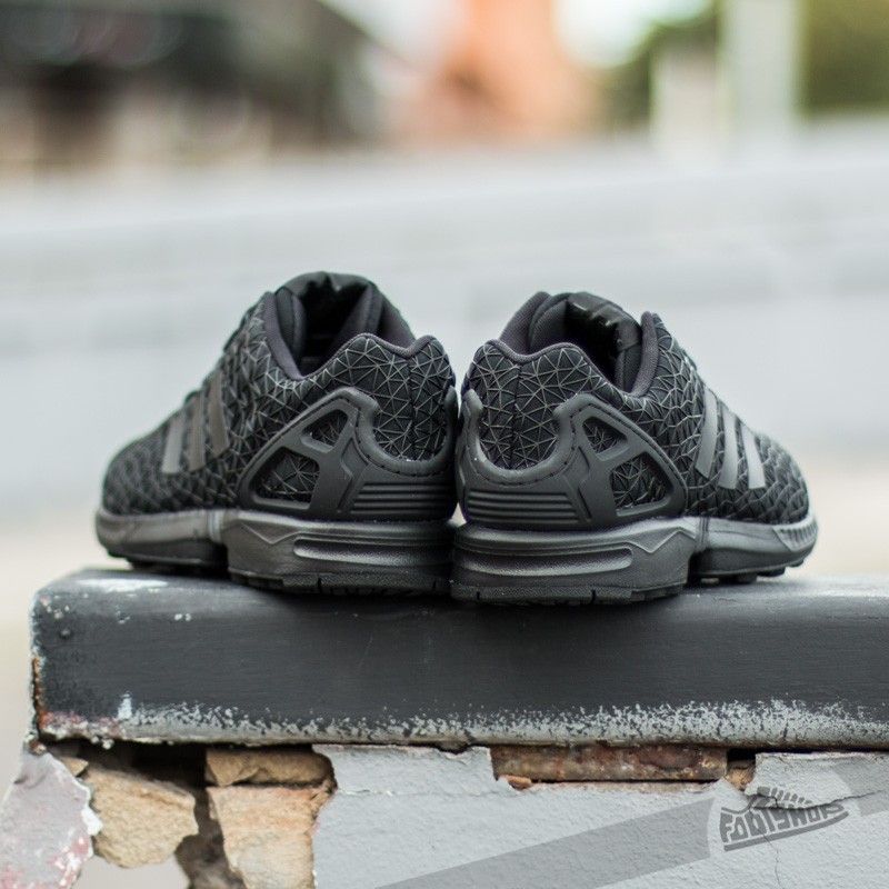 adidas ZX Flux W Core Black/Black/Black | Footshop