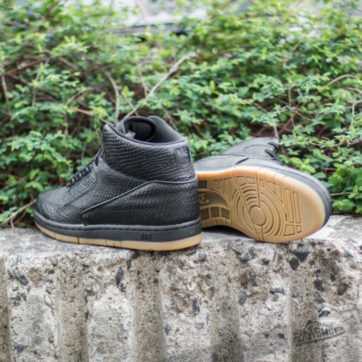 nike air python black gum