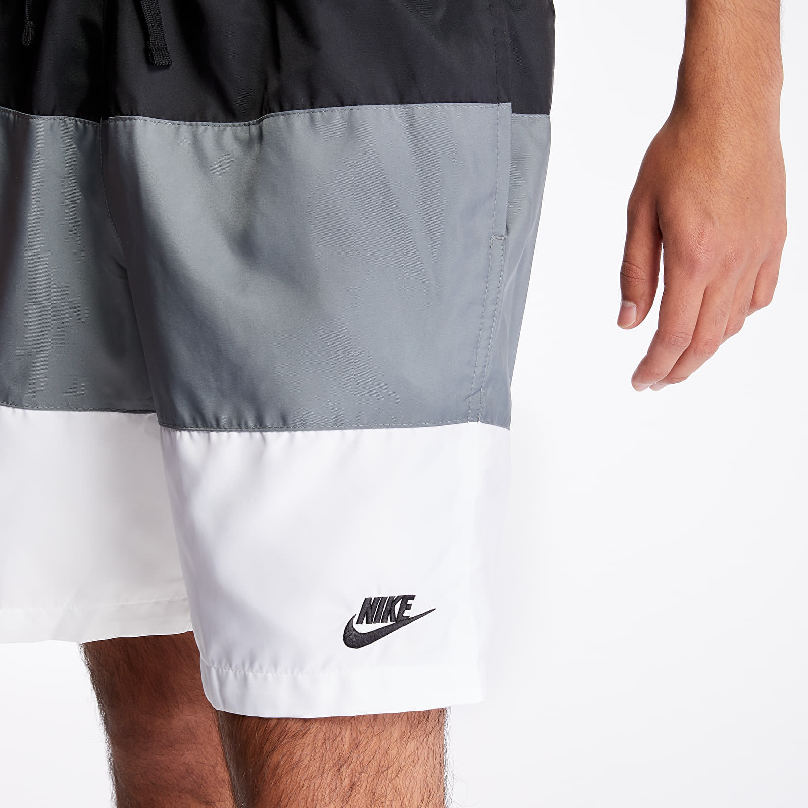 Pantalones cortos Nike Sportswear SCE Woven Nvlty Shorts Black/ Smoke Grey/ White/ Black