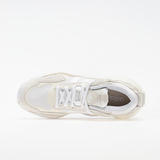 magmur runner shoes off white
