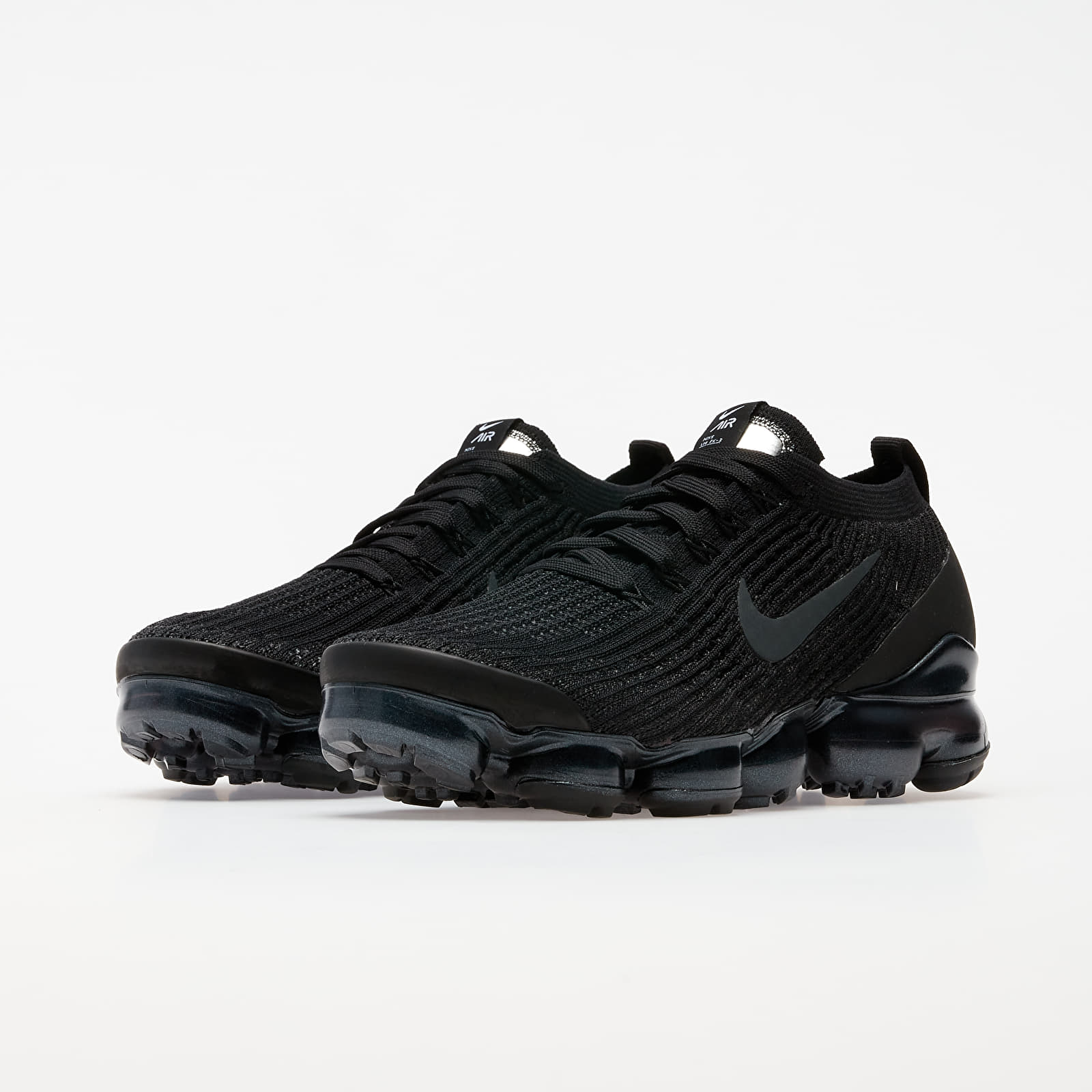 Men s shoes Nike Air Vapormax Flyknit 3 Black Anthracite White Metallic Silver Footshop