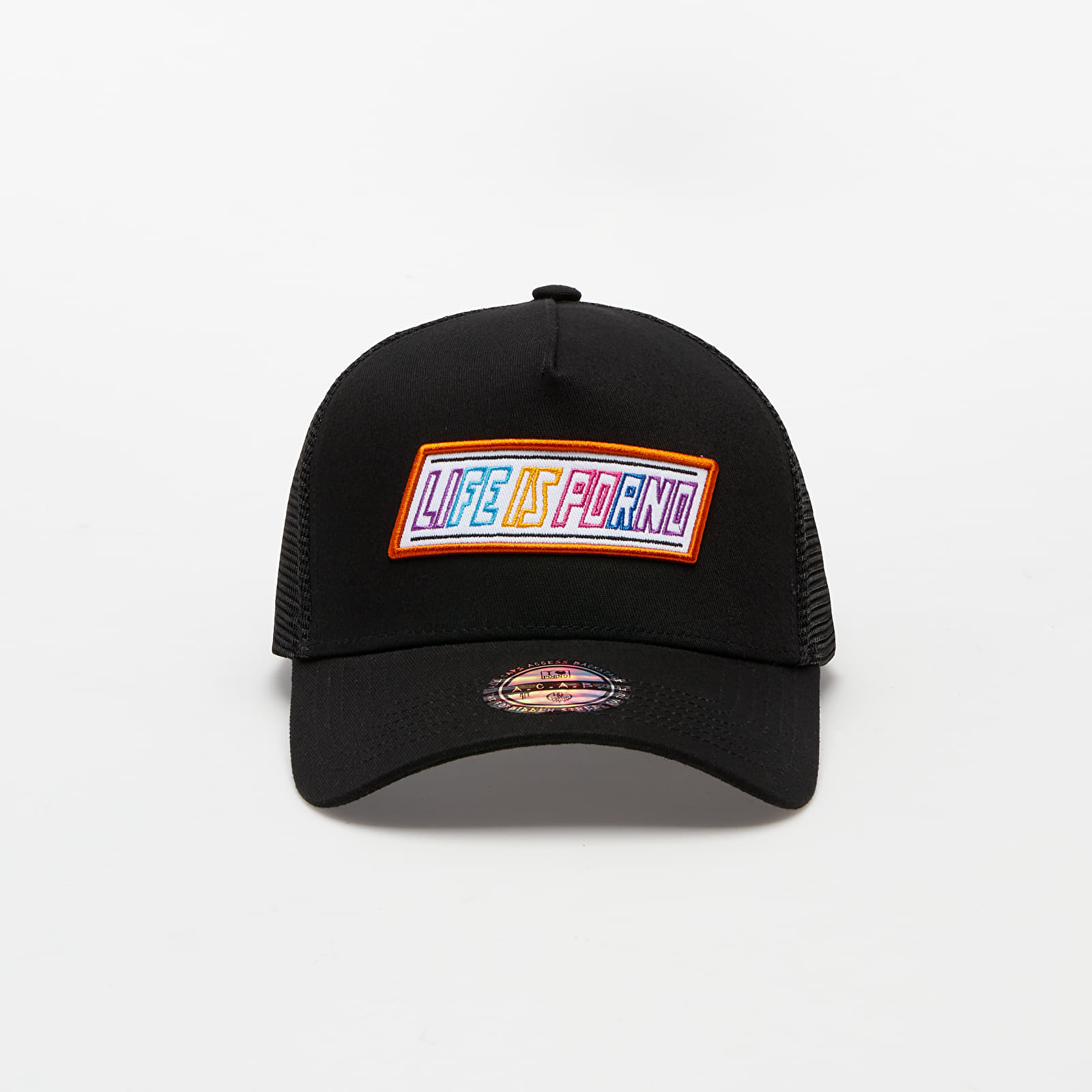 Czapki z daszkiem LIFE IS PORNO Trucker Hat Black