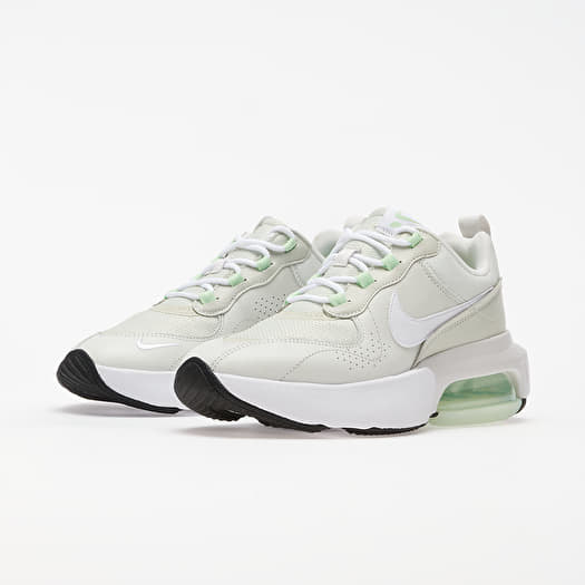Dámské tenisky a boty Nike W Air Max Verona Spruce Aura/ White-Platinum  Tint | Footshop