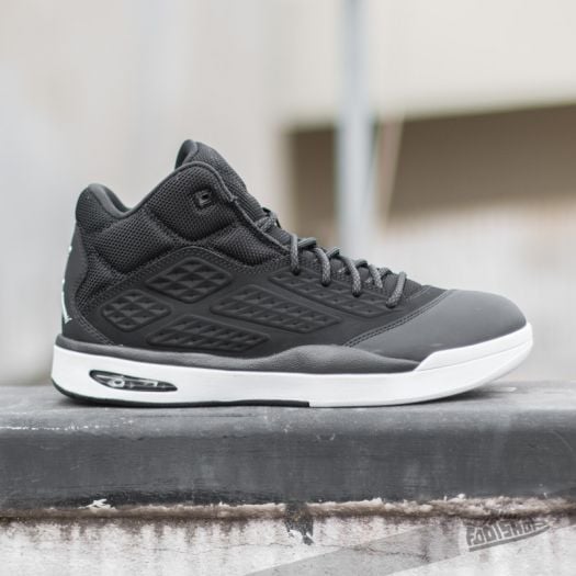 Jordan new school nere online