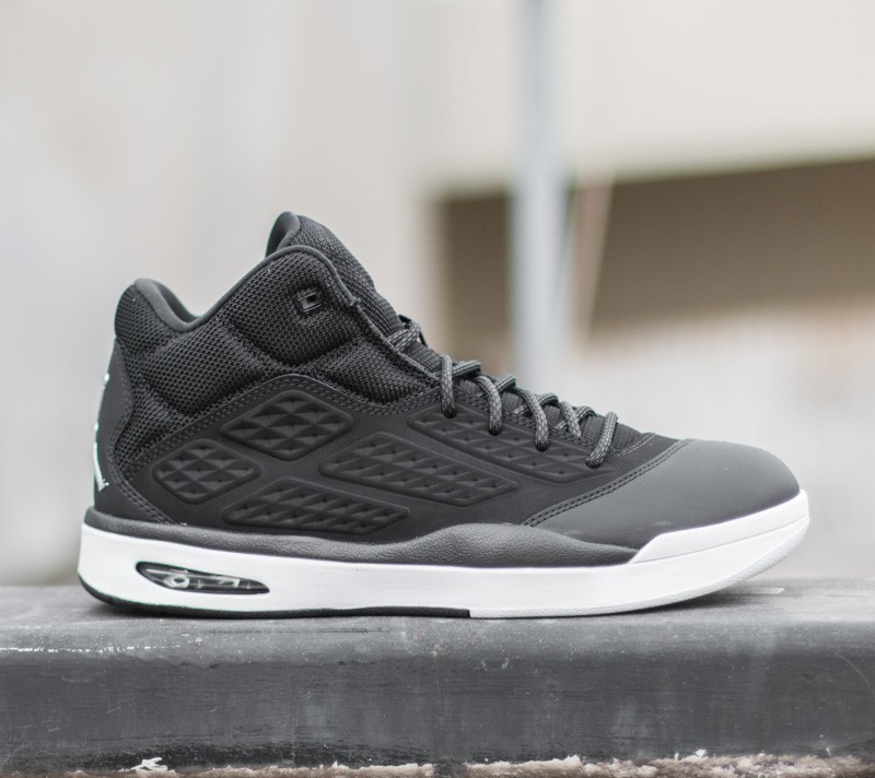 Men's shoes Jordan New School Black/White-Black