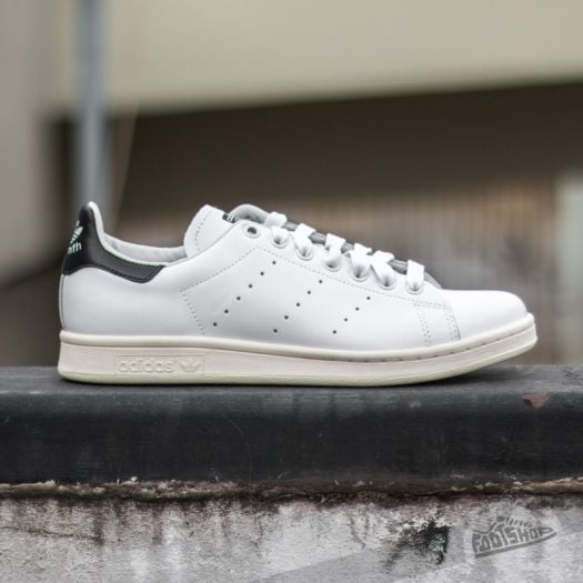 Stan smith mens triple white top