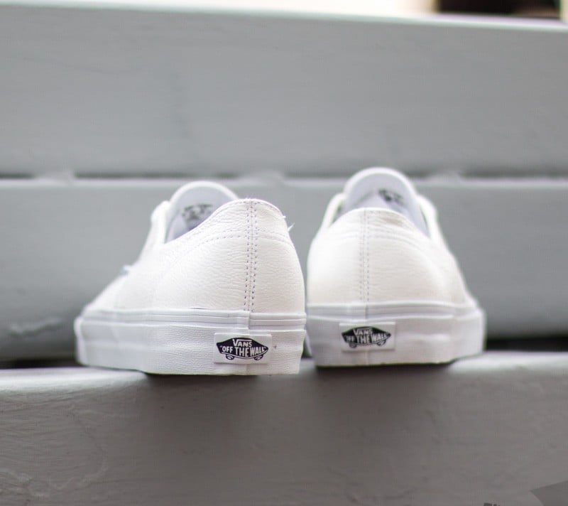 Férfi cipők Vans Authentic Decon Premium Leather True White