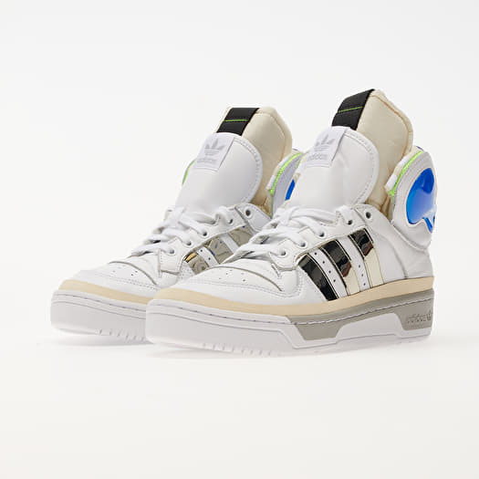 Adidas rivalry hi on feet on sale