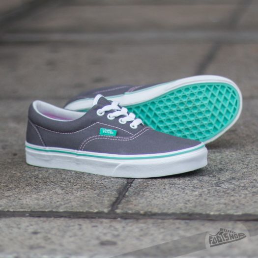 Vans era pop store
