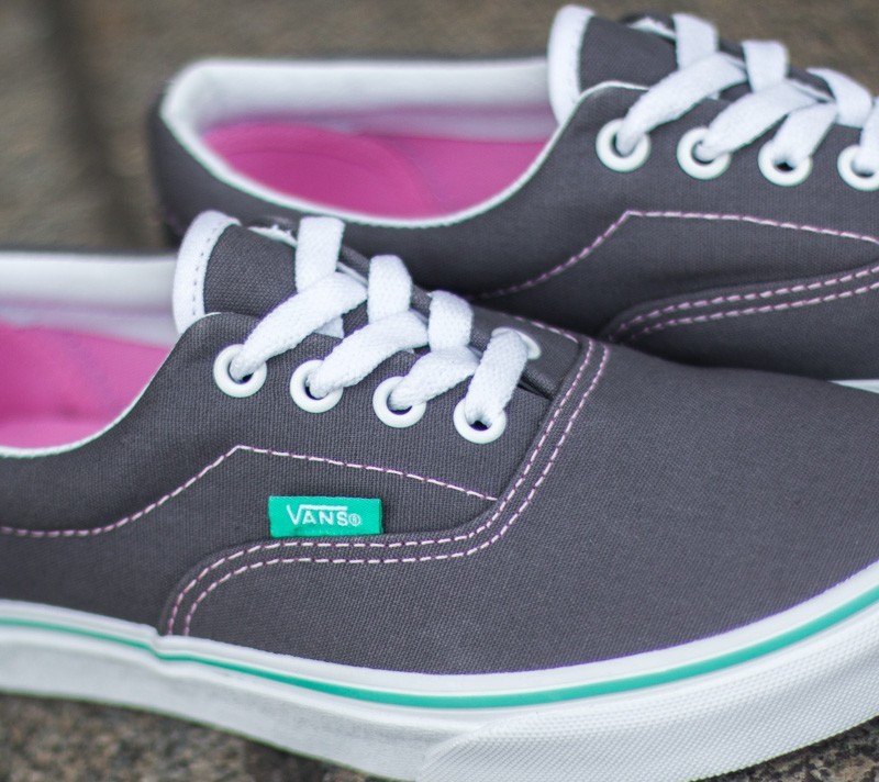 Women s shoes Vans Era Pop Rabbit Footshop