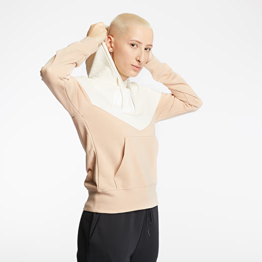 Nike sales ivory sweatshirt