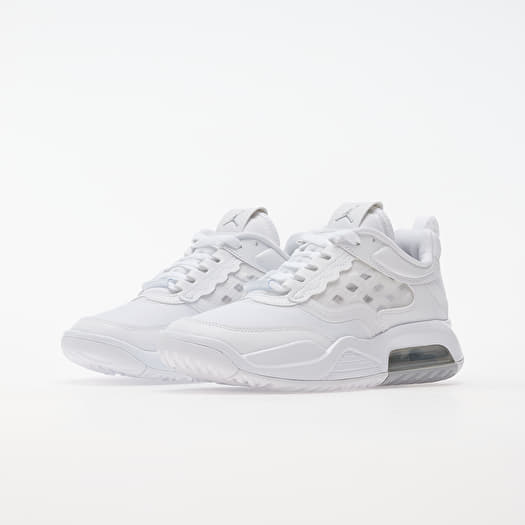 Jordan max hotsell 200 enfant