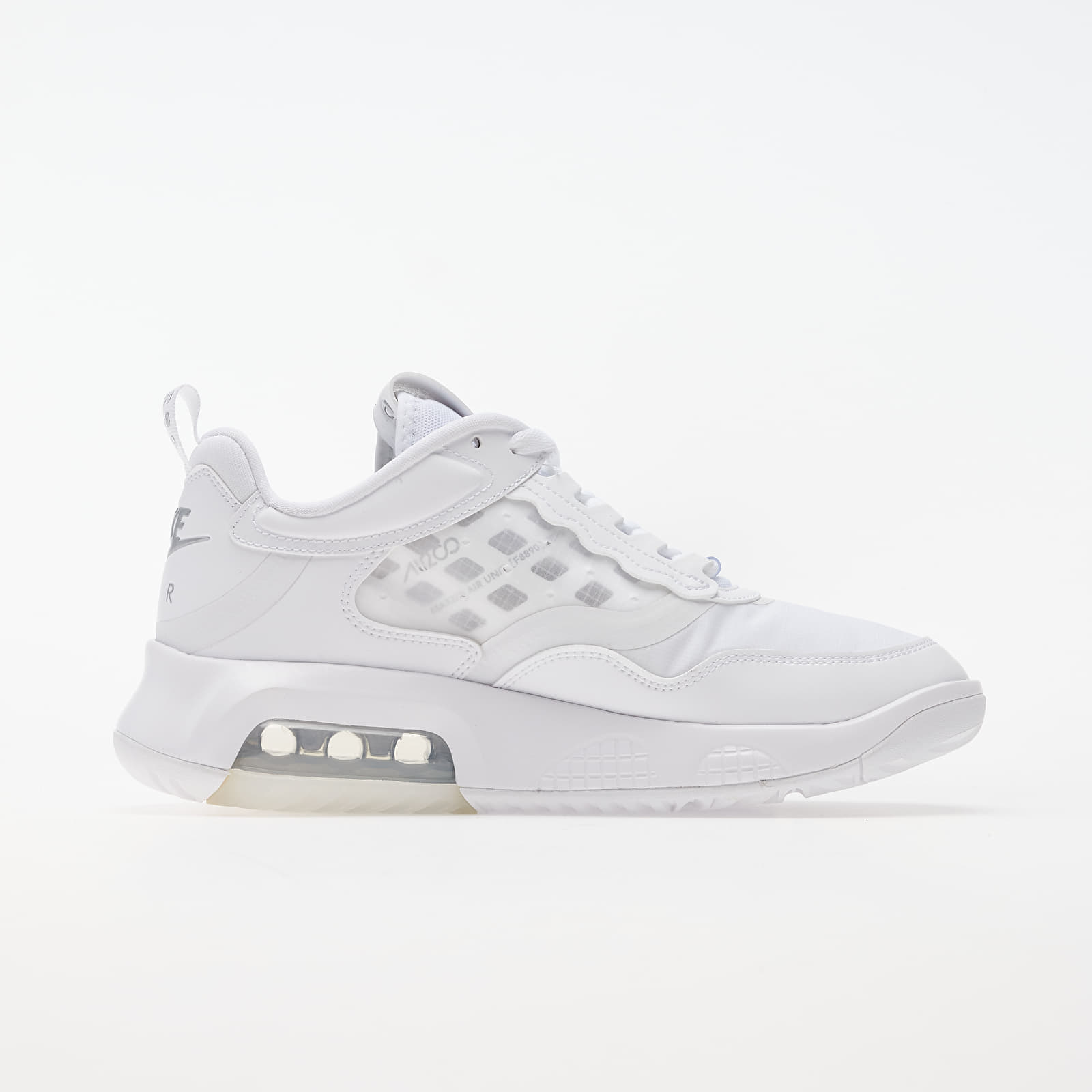Jordan max 200 store blanche
