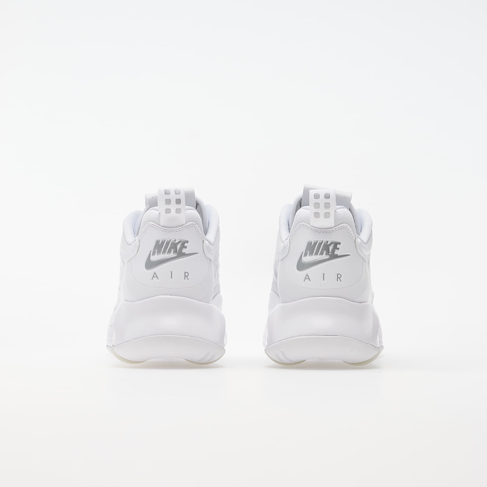 Zapatillas Hombre Jordan Max 200 White/ Metallic Silver