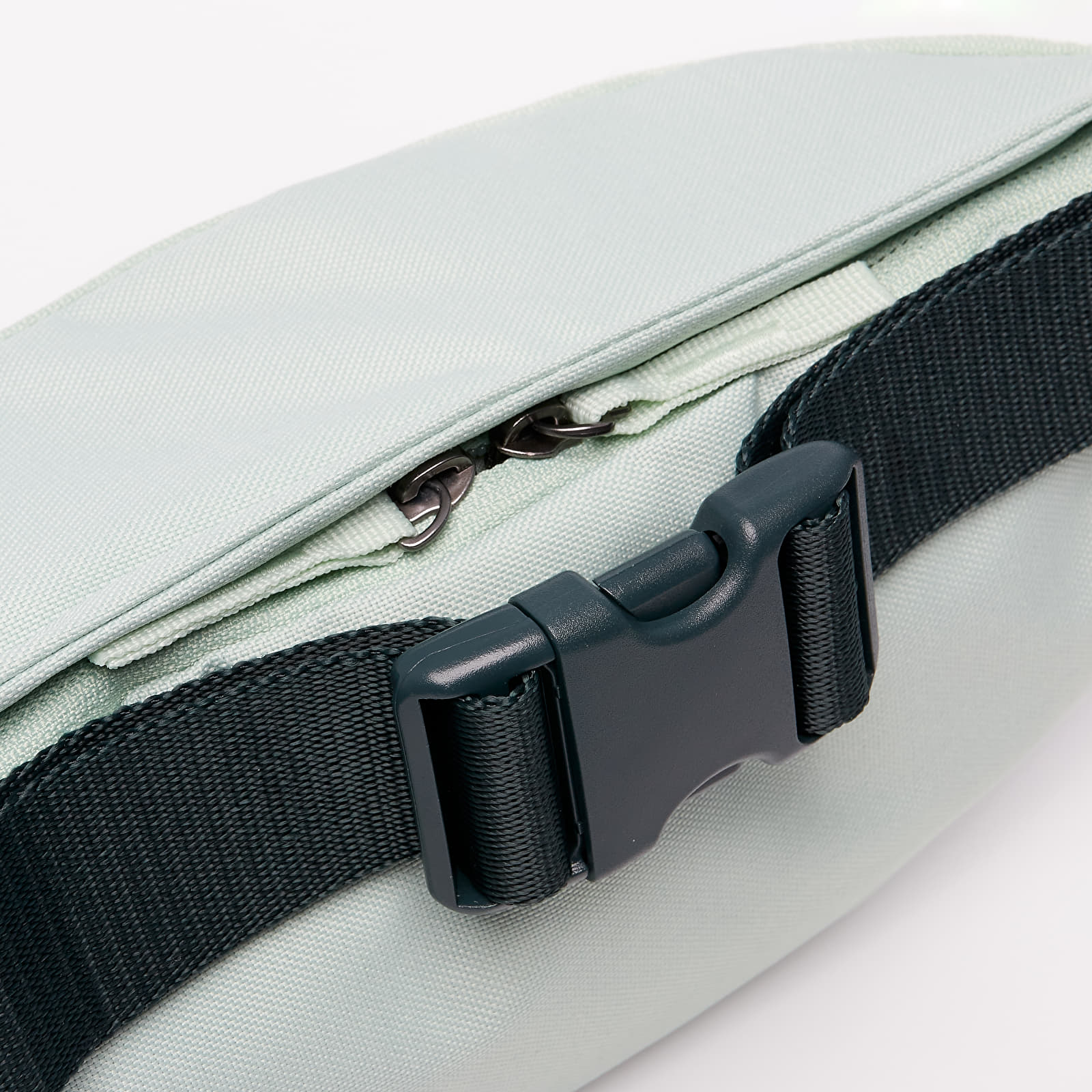 Hip bags Nike Heritage Hip Pack Pistachio Frost/ Seaweed/ Seaweed