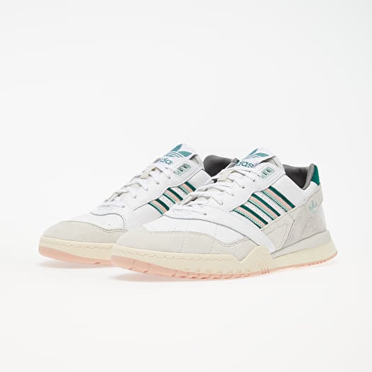 Herenschoenen adidas A.R. Trainer Ftw White Core Green Vapor