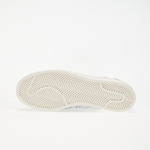 Nike air force adidas superstar online