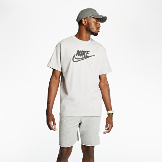 multi futura nike