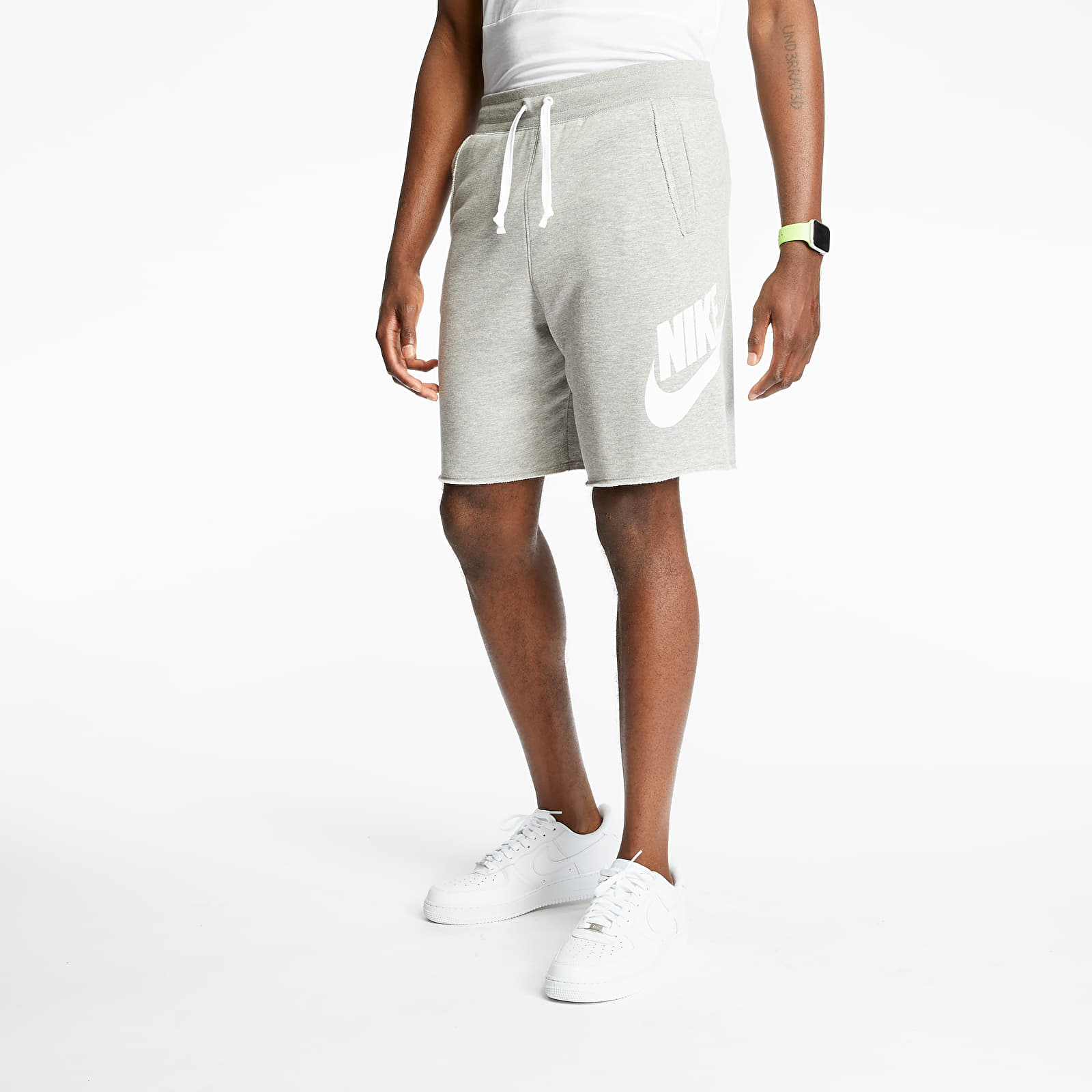 Nike sportswear new arrivals shorts grey