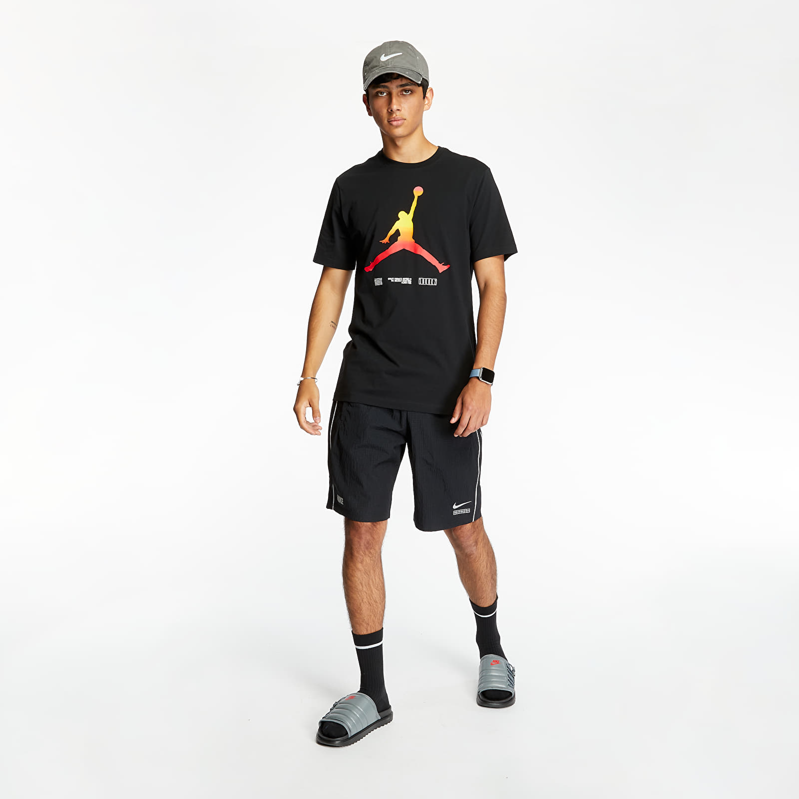 Calções Nike Sportswear DNA Woven Shorts Black/ Black
